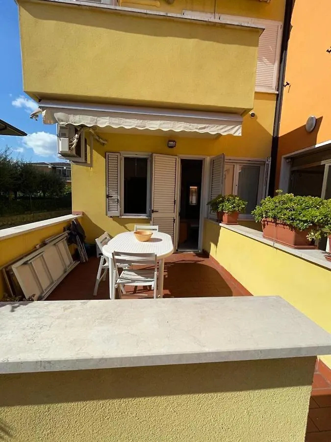 Apt 4 Garden Ville Sirmione Apartment