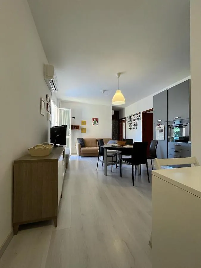 Apt 4 Garden Ville Sirmione Italy