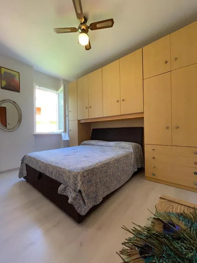 Apt 4 Garden Ville Sirmione Apartment